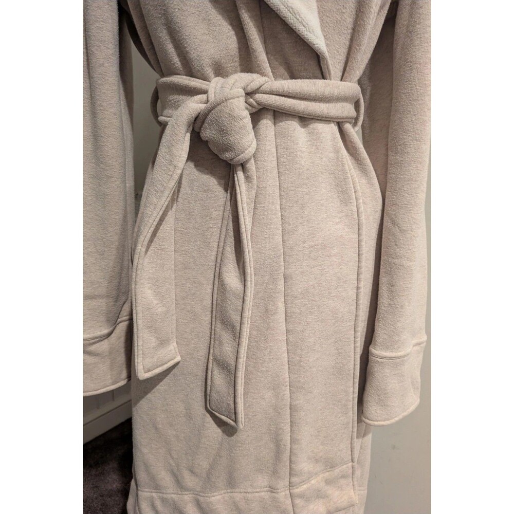 UGG Women Duffield 11 Oatmeal Plush Fleece Robe Shawl Collar Belted Cozy Lounge - Picture 5 of 12
